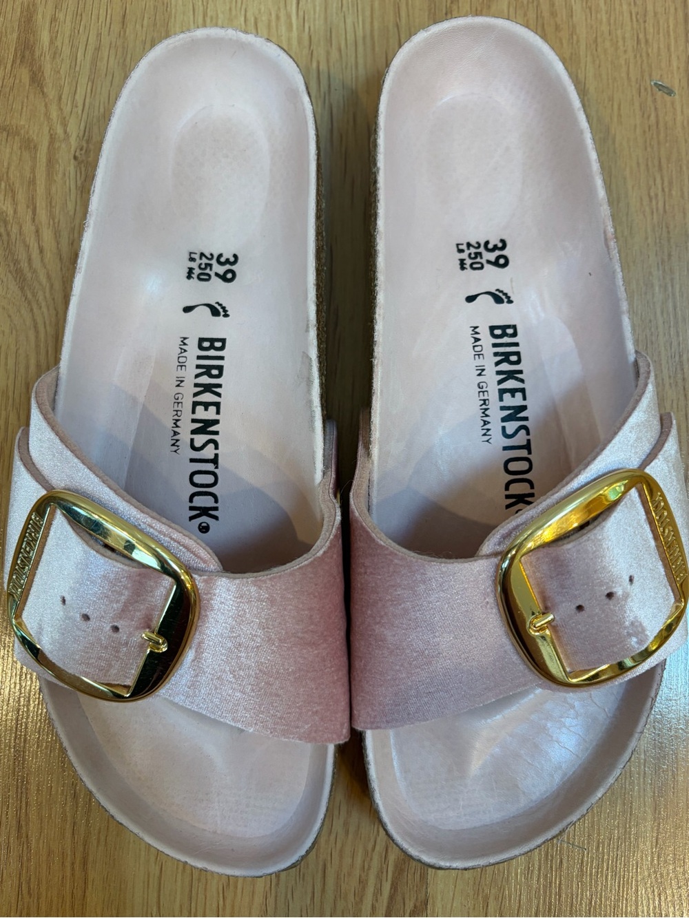 Birkenstock Rose Color Madrid Gold Big Buckle Velvet Sandals Size 39 (8-8.5)